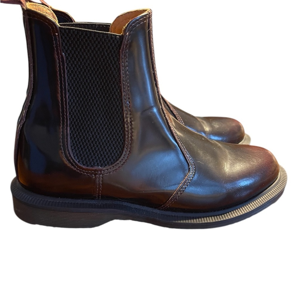 Doc Martens | Flora Chelsea Boot in Arcadia Leather